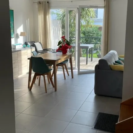 Maison Avec Jardin Et Parking Prive Appartamento